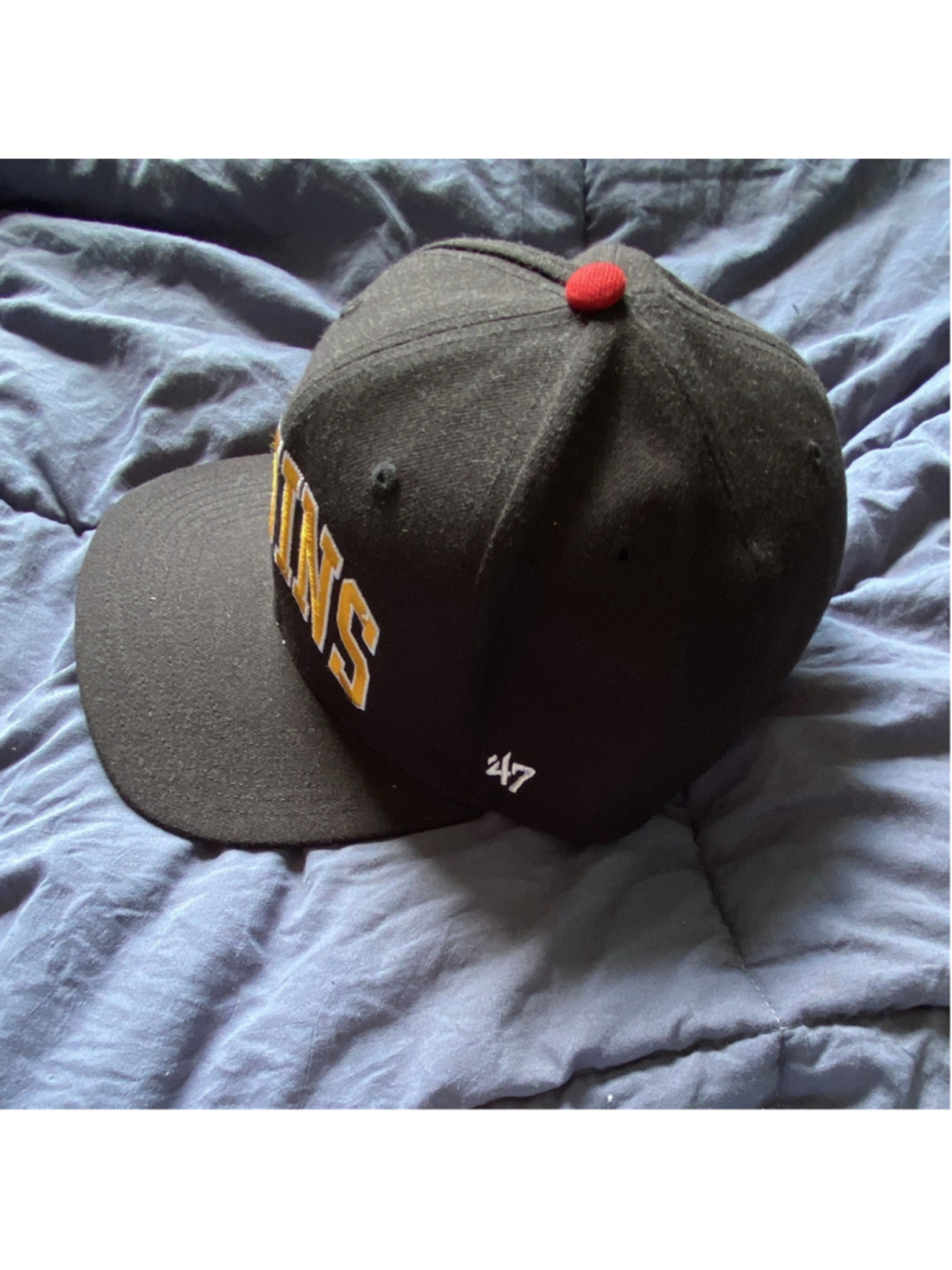 '47 Boston Bruins NHL Cap Black/Yellow One Size Officially Licensed - Picture 3 of 8